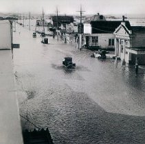 Flooded street in East Stanwood
