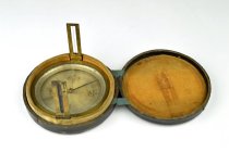 Case, Compass