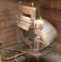 Washing Machine (with wringer and fold-out table)