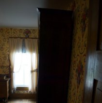 Wardrobe (with 2 cabinets and 2 drawers)