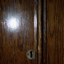 Wardrobe (with 2 cabinets and 2 drawers)