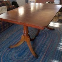 Table Top (expanding with mounting holes for legs)