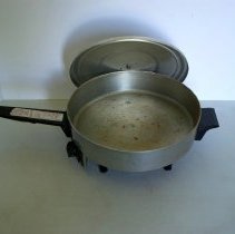 Alcamatic Automatic Electric Skillet (with lid)