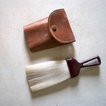 Whisk Brush (with pouch)