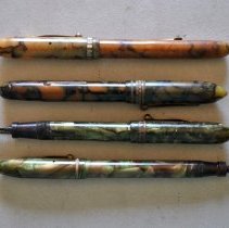 Ambassador Fountain Pen (with screw cap)