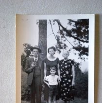 Clarke Scott, Loretta Ewell with her so Scott, Nora Clarke