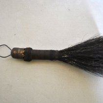 Whisk Broom (with hanger)