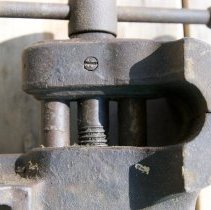 Vice (with bottom mount)