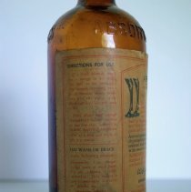 Absorbine Veterinary Liniment Bottle