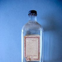 Albolene Mineral Oil Bottle (with cap and box)