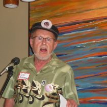 Dan Dickmeyer accepts award.