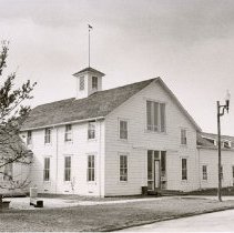 Building at Cowell Ranch.