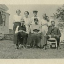 Dole family, group of eight