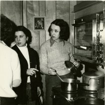 Women Cooking, 1974