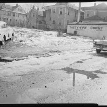 Cedar Street, Haverhill, Tasty-Fine Donut Co.