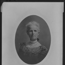 Woman in lace collared dress