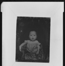 Infant (girl)
