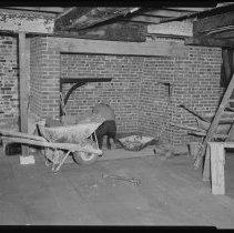 Duston Garrison House, interior, Hilldale Avenue, Haverhill