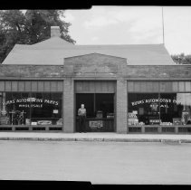 Burns' Automotive Parts, Winter Street, Haverhill, 1935