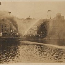 Steam pumper fire engine trial, Water Street, Haverhill, 1907