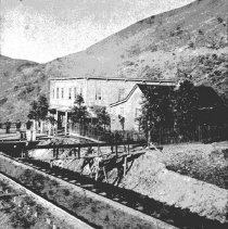 Black Diamond Hotel in Nortonville