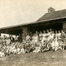 Group photograph at the East Aurora Country Club