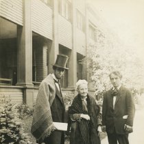 Juliana Hubard, Bert Hubbard II and Lincoln