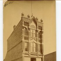 Lindsay's Liquor Store