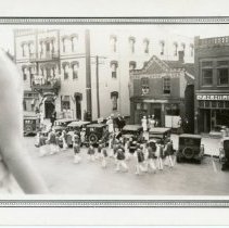 Morrison Apartment House