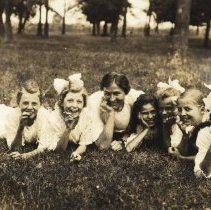 Eight Girls from Sunday School - 1915