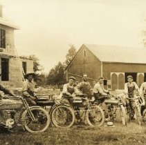 Eli Baumgartner and his construction crew