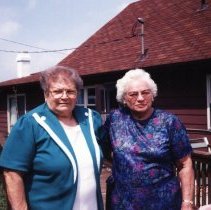 Zeffie and Effie LaTurner