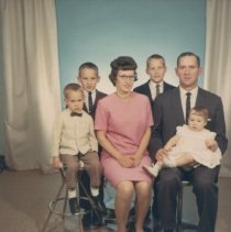 Litwiller Family 1967 color