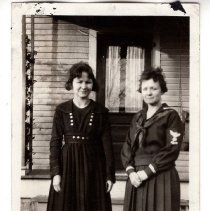 Aldina Gilliom and Sister