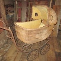 Fraser Baby Carriage