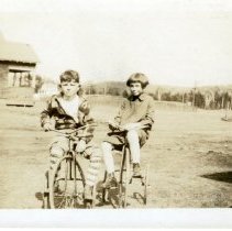 Virginia & Thompson Close