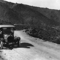 Mt. Springs Grade. Hetzel family car parked on side of the road.