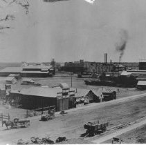 Early photo of El Centro, looking northeast from Broadway towards 4th Stree