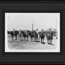 Marion Davis Osborne with a group of people, on horses