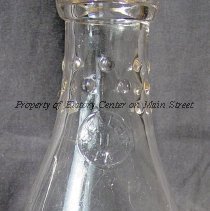 Morris Farms Quart Mik Bottle