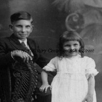 Raymond Dewight Austin and Lettie Elizabeth Austin ca 1918-1919