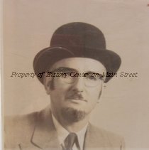 Darwin Leonard Neal 1918-2008