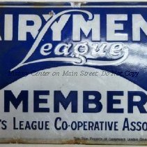 Dairymen's League member plate