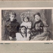 Harriet Shepard with daughters Eudora, Mara, Grace Sornberger