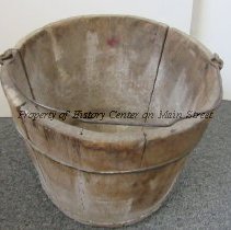 Wooden Pail with Handle