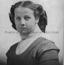 Marian Faye Holly 1895-1973