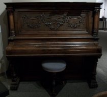 1847 B. Shoninger Piano