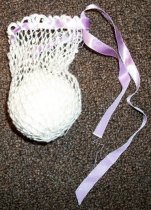 c. 1978 Thread in Woven Pouch