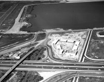 Construction of the Thunderbird Hotel in Ingold-Milldale, Burlingame, 1960