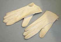 Short White Evening Gloves